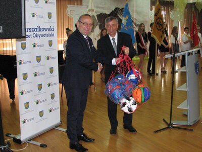 Sztandar dla SP 3 (7)